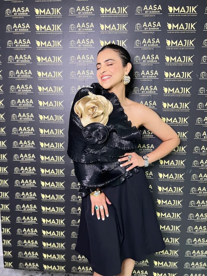 Black shimmer short Multidrape dress